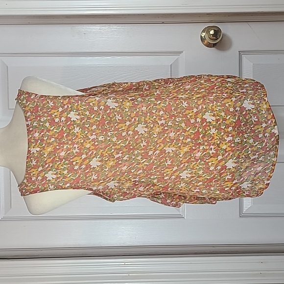 Route 66 Ruffle Blouse - Picture 4 of 8